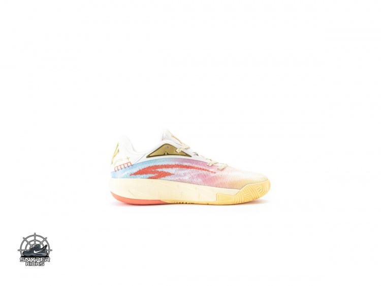 k1体育中国官方网站-致敬！库里训练中上脚安踏欧文3代“中国新年”配色球鞋