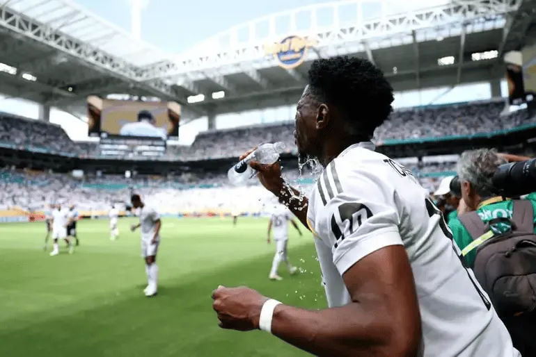 K1体育官方网站-TA独家：FIFA允许世界杯补水时间插播广告，限制时长2分10秒